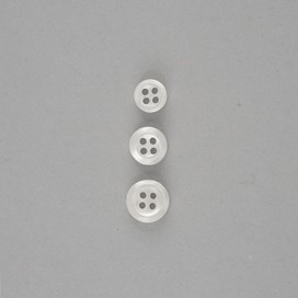 4-HOLES POLYESTER SHIRT AND BLOUSE BUTTON - WHITE