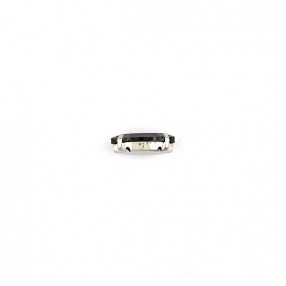 GLASS STONE SHUTTLE SHAPE WITH METAL CLAW 09X18MM - BLACK