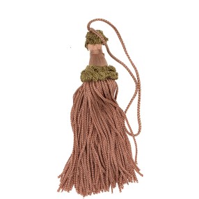 METALLIC CHAINETTE KEY TASSEL WITH RUFFLE - PINK CORAL
