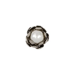 JEWEL METAL BUTTON FLOWER DESIGN WITH PEARL - SILVER