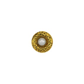HAMMERED METAL JEWEL BUTTON WITH CENTRAL PEARL - GOLD