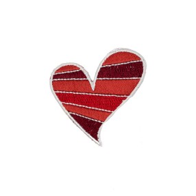 IRON-ON EMBROIDERED HEART MOTIF - RED