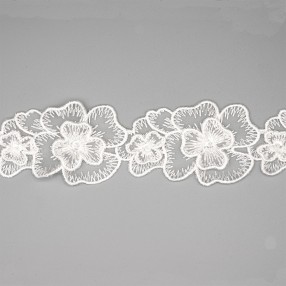 FLOWER MACRAME LACE WITH BEADS AND SEQUIN - WHITE
