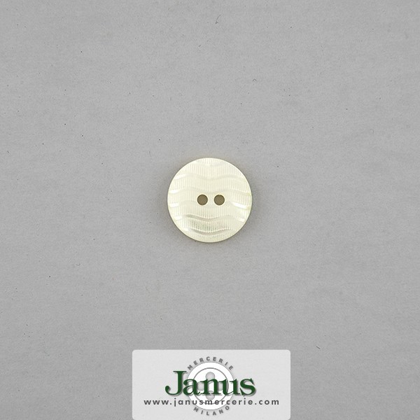 mother-of-pearl-button-2-holes-white