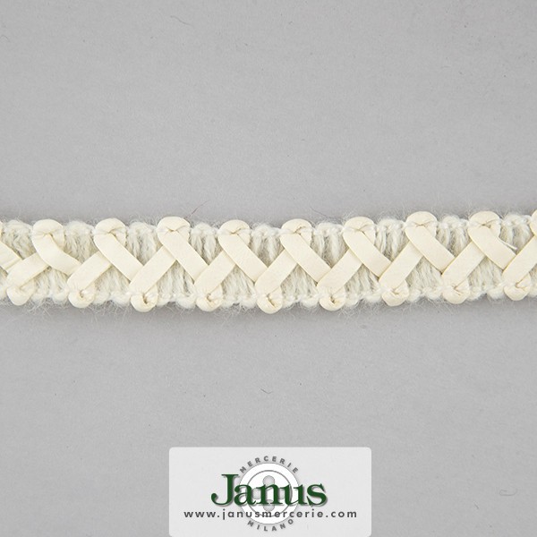 crossed-trimming-braid-white-10mm